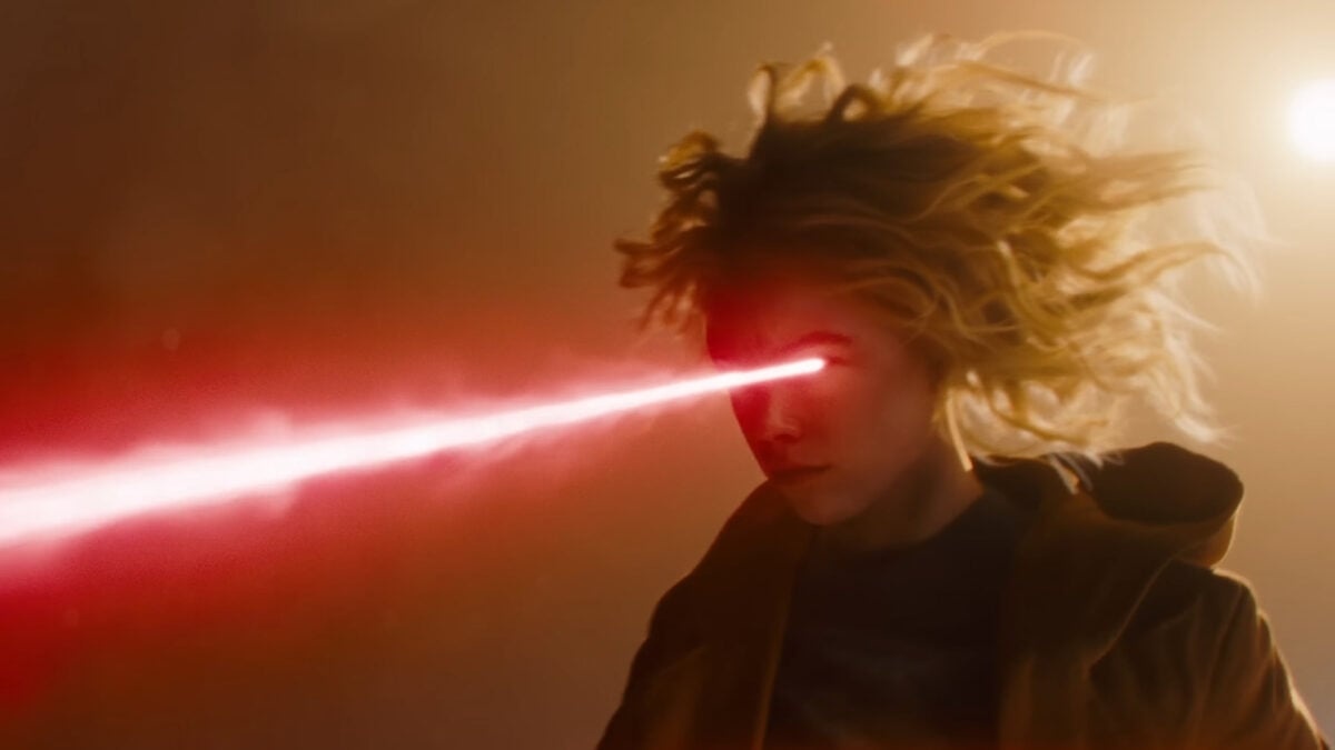 Supergirl ganha trailer final e destaca parceria com o Superman
